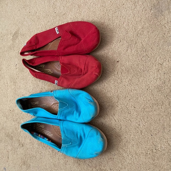 Toms Shoes - Blue and Red toms size 6.5